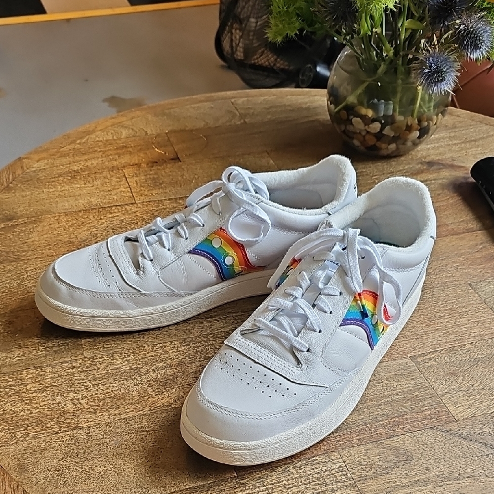 Saucony Pride White Sneakers with Rainbow  Details. Size 10.5 (US)